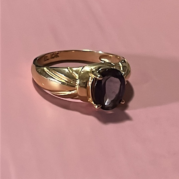 10k Yellow Gold Estate Deep Violet Oval Solitaire Amethyst Textured Band Ring - Picture 9 of 15